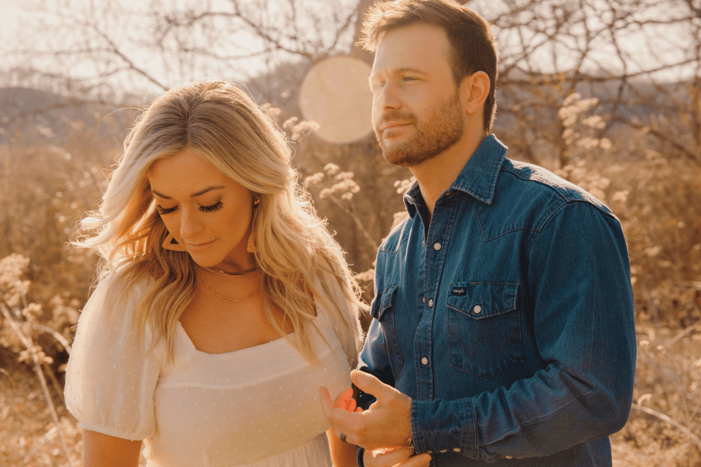 THE DRYES HUSBANDWIFE COUNTRY DUO RELEASE NEW SINGLE TO EARLY PRAISE